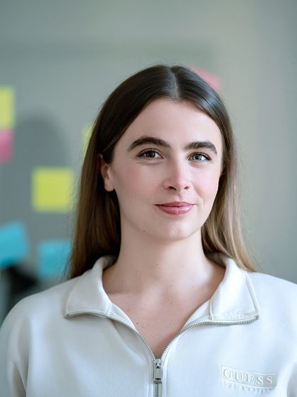 Helena Brucks
